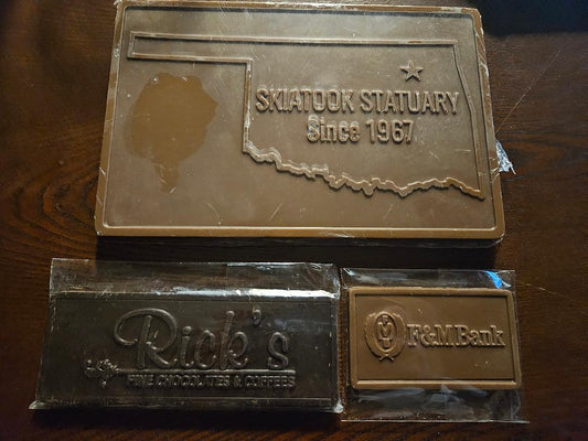 Custom bar