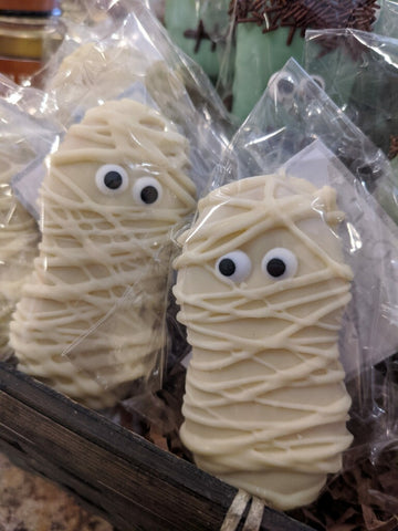 White Chocolate Nutter Butter Mummy Cookie